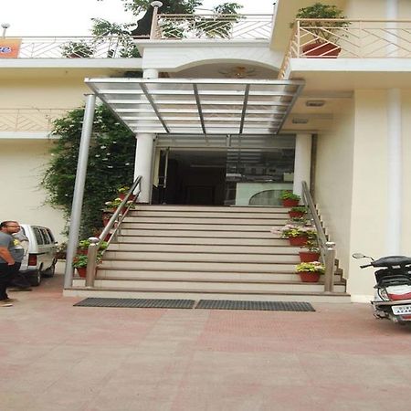Hotel Dream Palace Mussoorie Exteriör bild